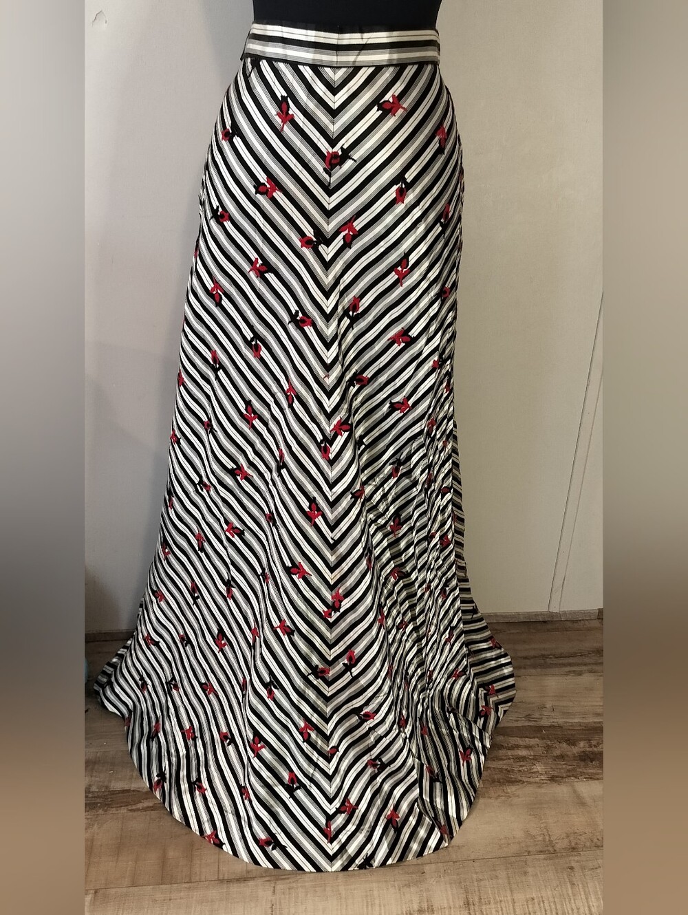 Sussan Black and White Chevron Maxi Skirt with Red Embroidered Accents